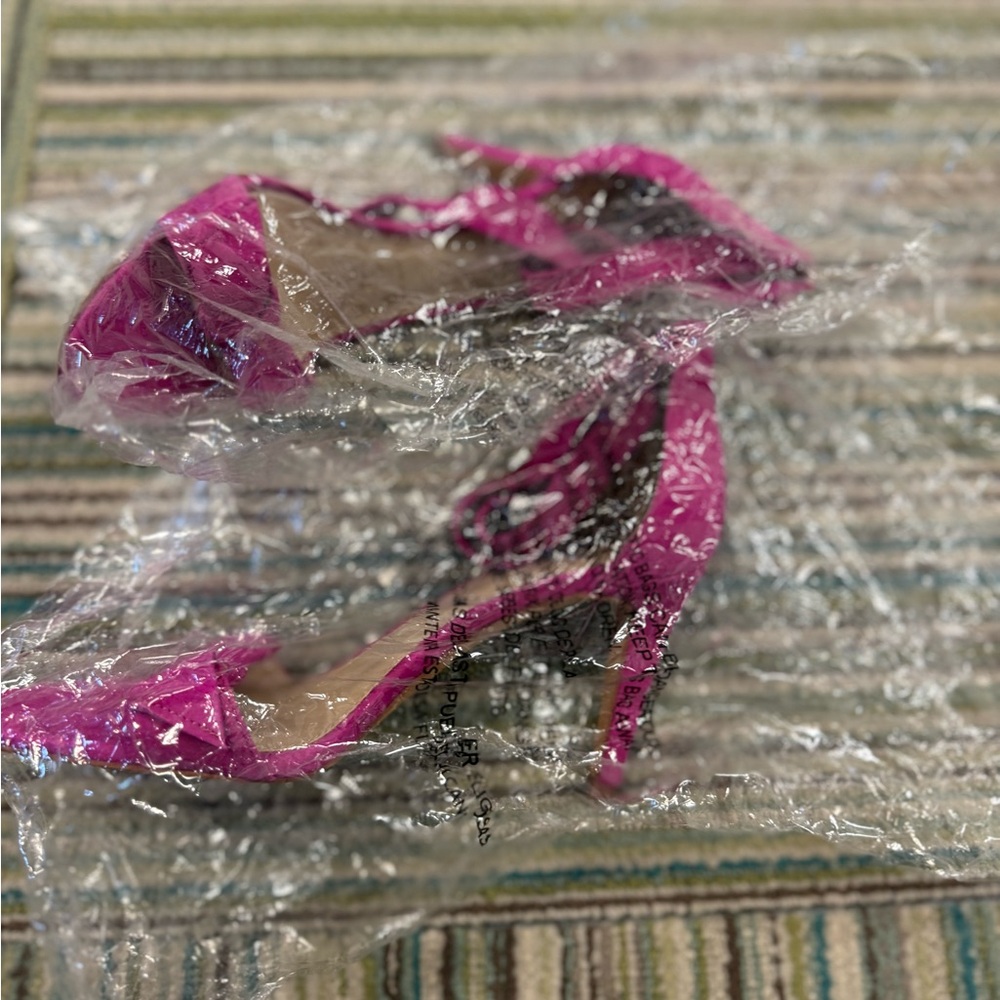 Vince Camuto Fuchsia Suede Bow Heels Ankle Wrap Stiletto Sandals 6.5 - Picture 10 of 10